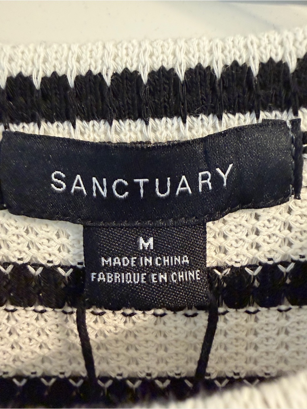 Sanctuary Macrame Textured Tee Black Stripe NWT - Picture 4 of 5